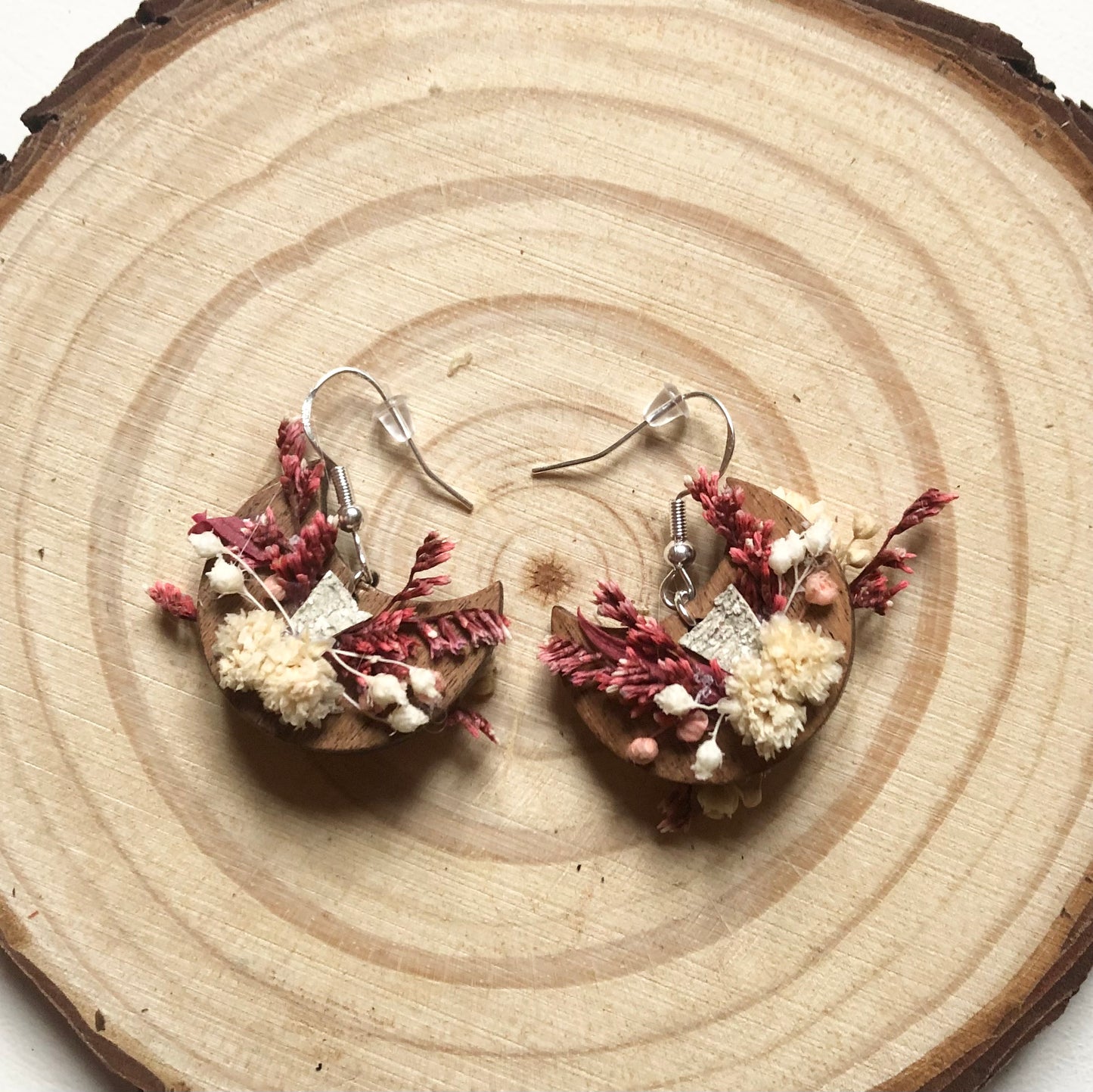 Boucles d’oreilles en bois fleurie